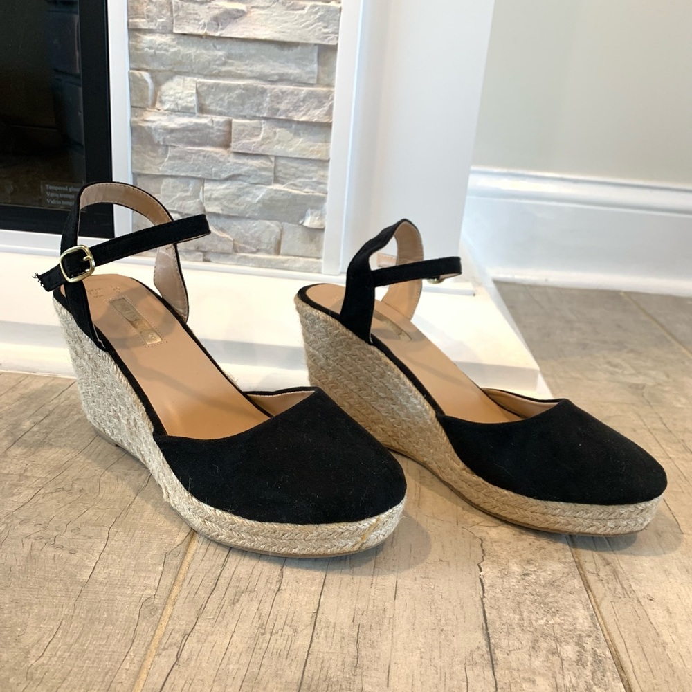 NEW Primark Black Espadrille Closed Toe Wedges Sz9